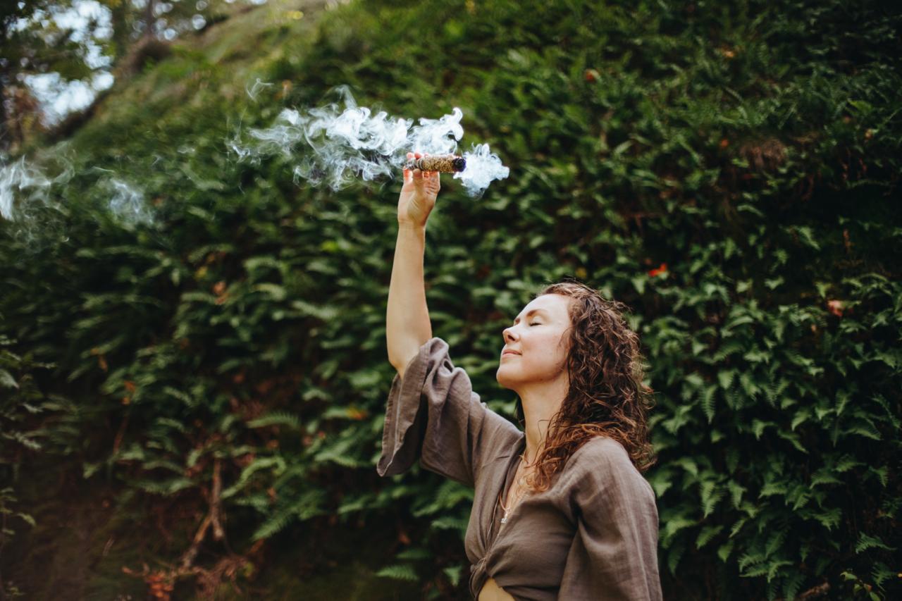 Soulrise Studio - healing and energy work session environment